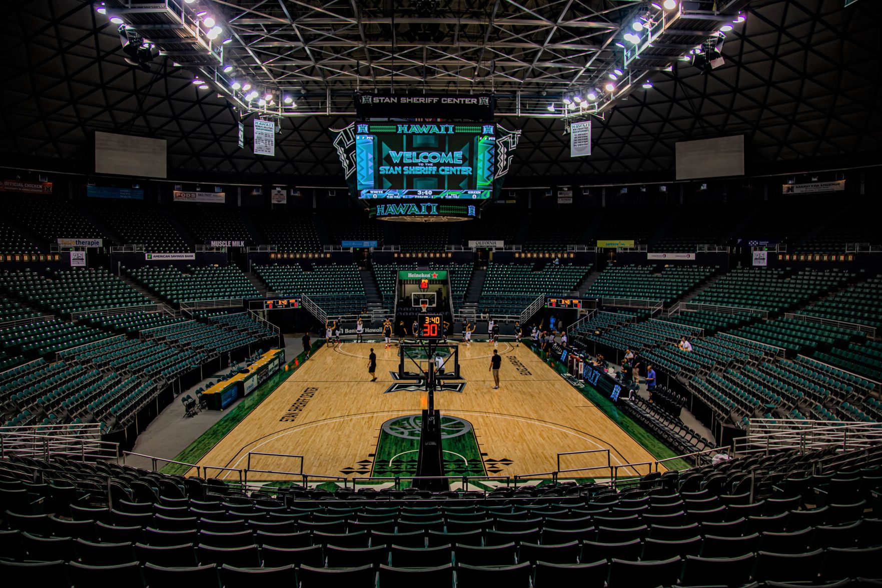 Stan Sheriff Center interior